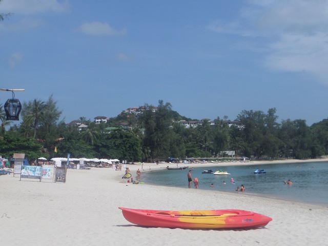 Choeng Mon Beach