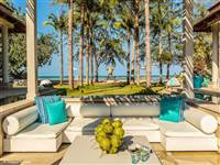 If you are looking for a choice of Chaweng villas on the beach in Koh Samui then Samui Holiday Villas are able to offer a pair of two stunning villas that oceanfront and beachfront villas on Chaweng beach, Koh Samui each with their own, secluded charm. 